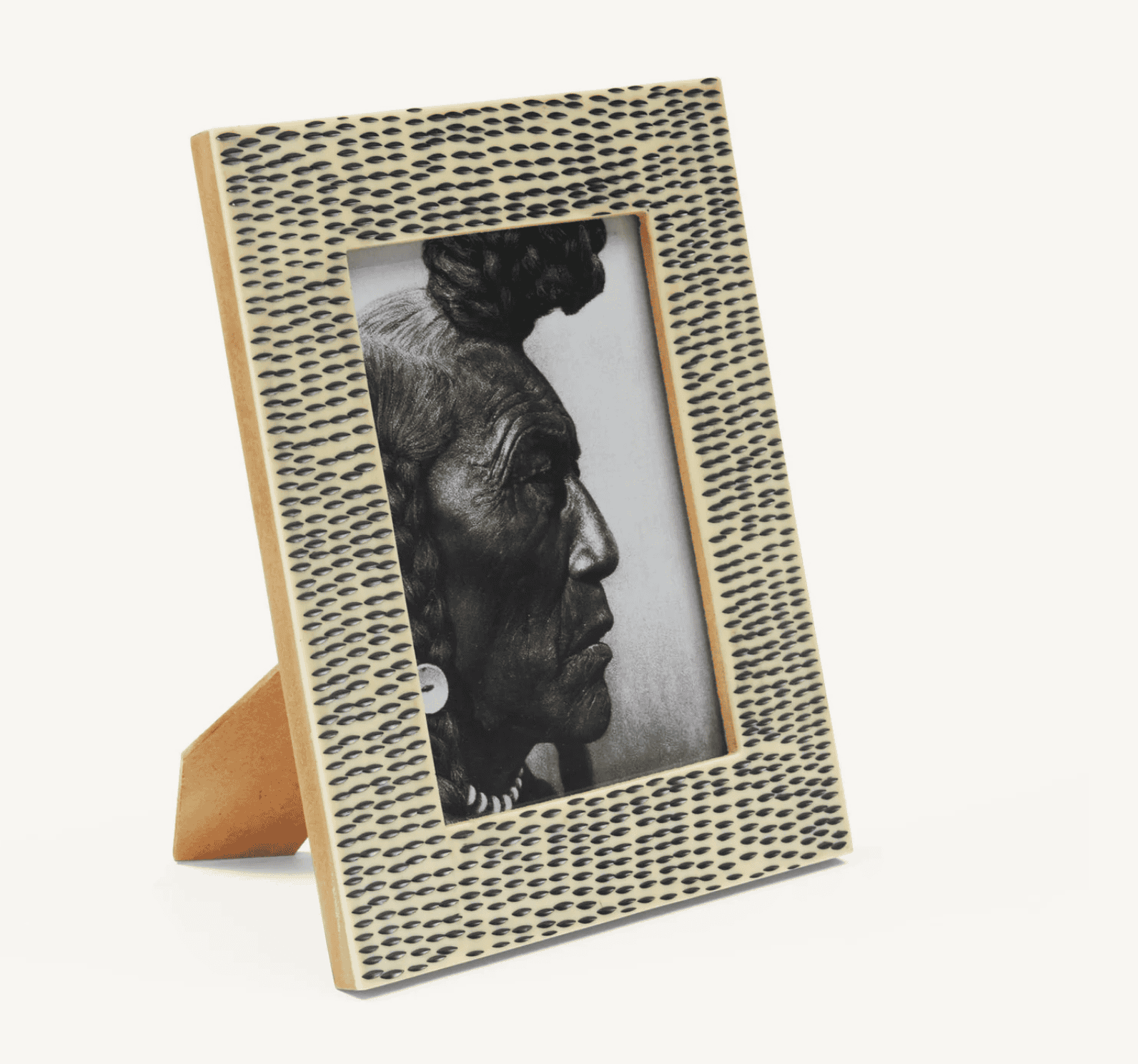 Black Fleck Resin Photo Frame 5x7 - Image 2